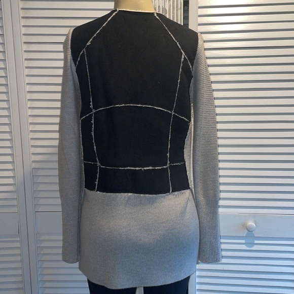 I.N.C International concepts Black suede in Grey knit zip up sweater. Size Large - Picture 5 of 6